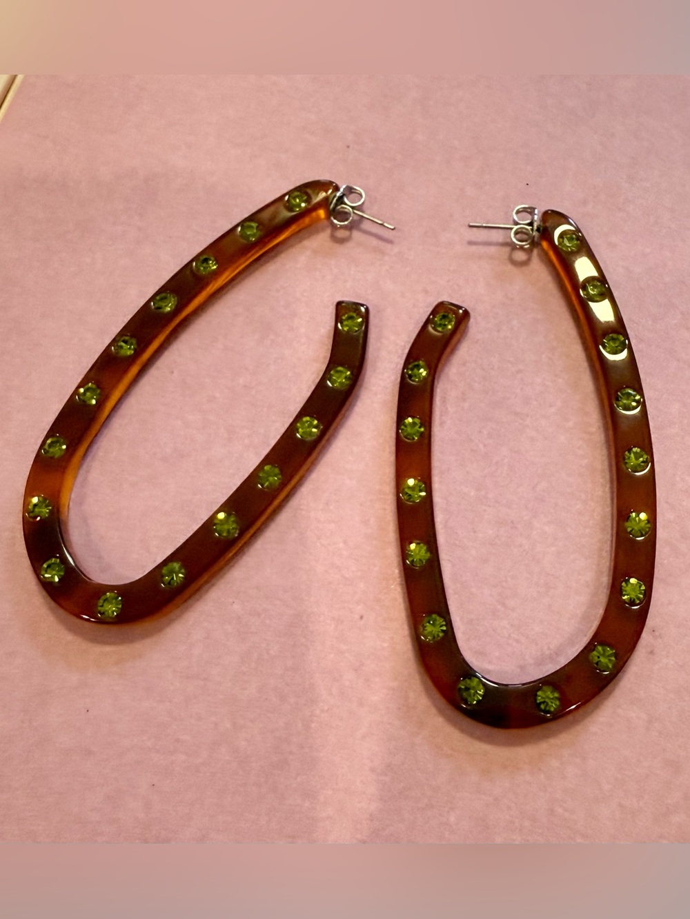 NWT Rachel Comey Tortoiseshell Maya Hoop Earrings with Lime Green Crystals